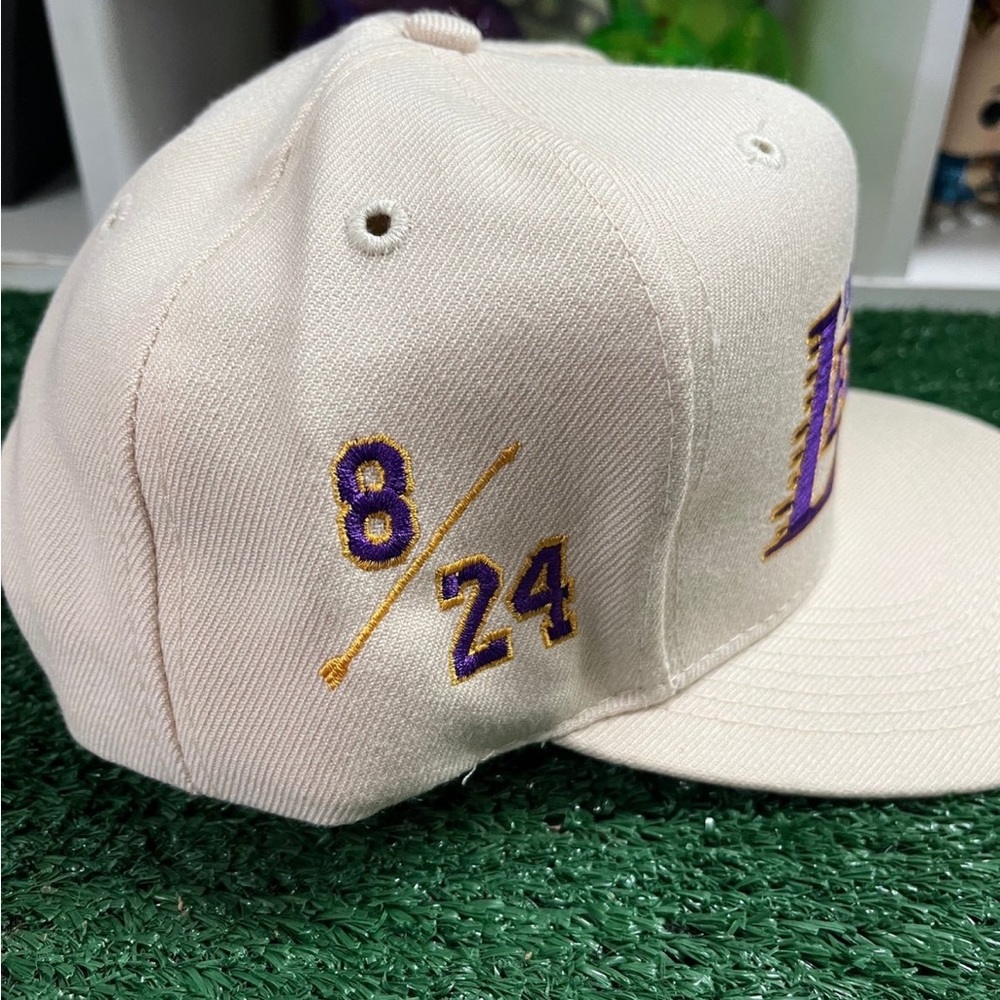 SnapBack hat - Picture 4 of 4